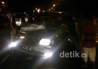 4 Kendaraan Tabrakan Beruntun di Balongbendo