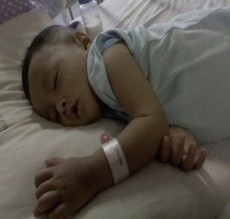 Emilly, Bayi Penderita Kanker Darah Itu Butuh Pertolongan