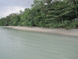 Waiwo, Kecantikan Raja Ampat Dimulai Dari Sini