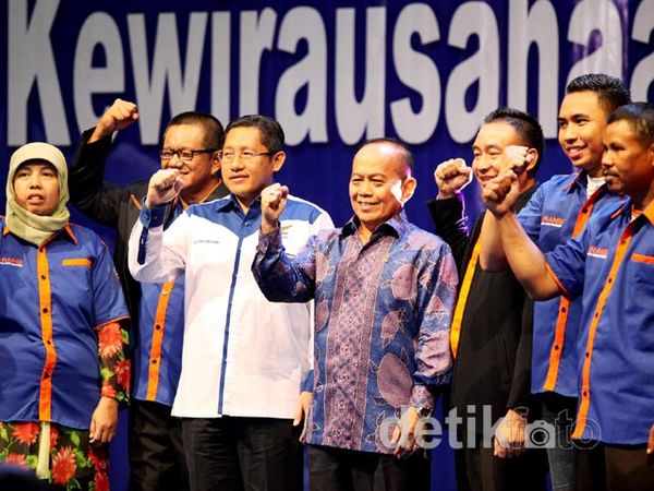 Anas Urbaningrum Hadiri Deklarasi Kewirausahaan