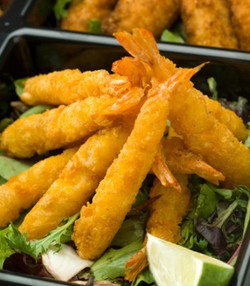 Ikuti Tips Ini Untuk Membuat Tempura Udang Keriting dan Renyah! (1)