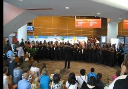 Simpati Mengalir, Jadwal Paduan Suara Uncen di Cincinnati Kini Padat