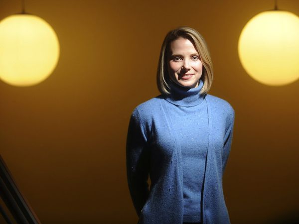 Mayer,  Bos Baru Yahoo yang Cerdas dan Cantik