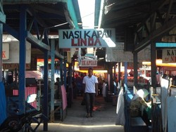 Lamak Bana! Sarapan Nasi Kapau Paling Lezat di Bukittinggi