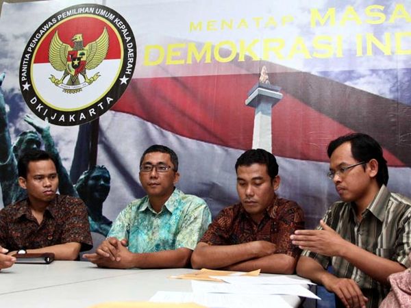 Beragam Kejanggalan Pilgub DKI Masih Terlihat