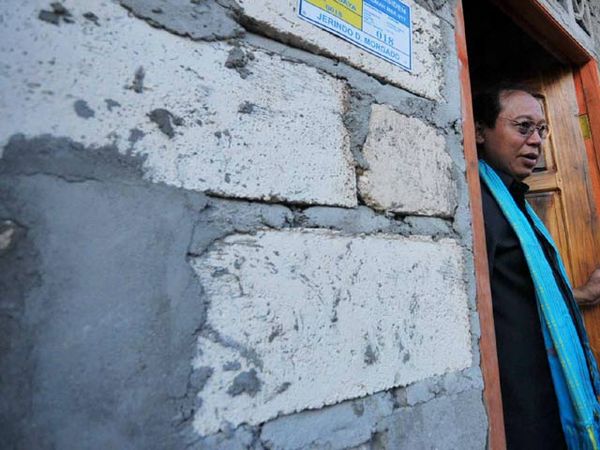 Warga ex Timor Leste Dapat Rumah