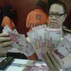 Tiga Wanita Pengedar Uang Palsu Diamankan
