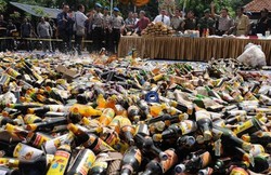 Restoran di Bandung Dilarang Jual Miras Selama Ramadan