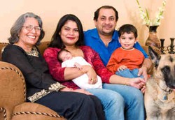 Pasangan yang Tinggal Dekat Mertua Cenderung Lebih Subur