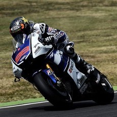 Ungguli Pedrosa & Stoner, Lorenzo Tercepat