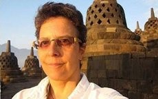 Profesor AS Prediksi Internet Bunuh Media Cetak Indonesia 10 Tahun Lagi