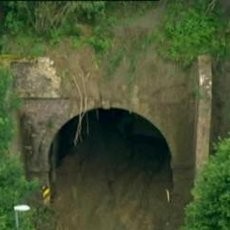 Pasangan Kekasih Terbaring Tewas di Mobil Selama 10 Hari