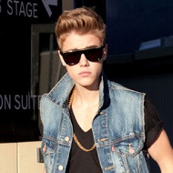 Justin Bieber Bergaya Bad Boy