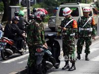 Operasi Patuh Jaya, Tentara Terjaring Razia
