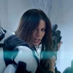 Aura Pembunuh Kate Beckinsale di Total Recall