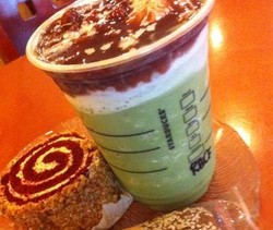 Ketika Matcha Berjodoh Dengan Ogura