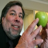 Ini Dia 2 Sosok Kunci di Apple Versi Steve Woz