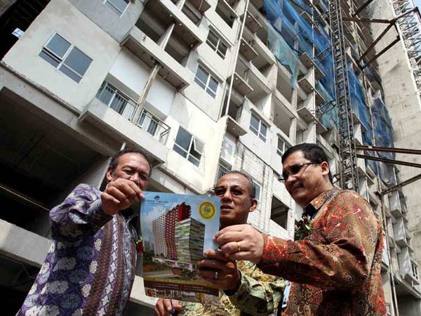 Topping Off Taman Melati Margonda Depok