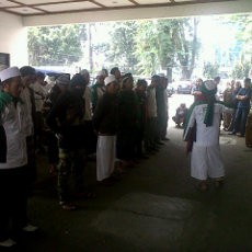 FPI Ancam Sikat Tempat Hiburan yang Buka Saat Puasa