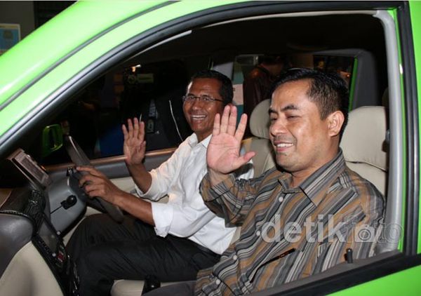 Dahlan Iskan Ngebut di Malam Hari 