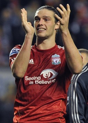 Carroll Ingin Bertahan di Liverpool