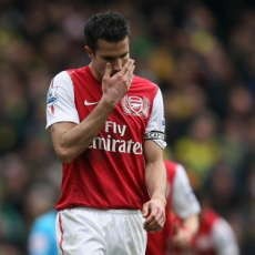 Masih Ikut Latihan Arsenal, Van Persie Tetap Akan Pergi