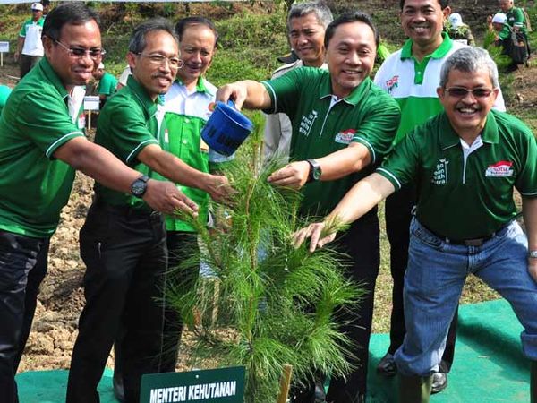 550.000 Pohon Astra untuk Lingkungan