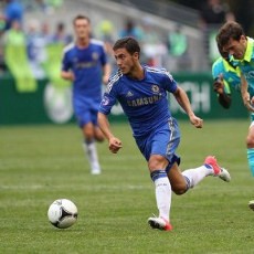Hazard Pemain Serbabisa yang Dibutuhkan Chelsea