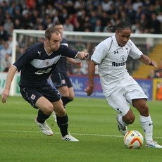 Spurs Menang, Sigurdsson Bikin Gol