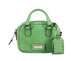  Ragam Tas Emporio Armani yang Didesain Modern