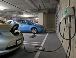 Wah, Nissan Boyong Mobil Listrik LEAF ke Indonesia!