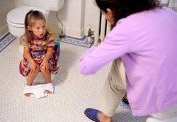 Ginjal Anak Bisa Rusak Kalau Kenal Toilet Terlalu Dini?