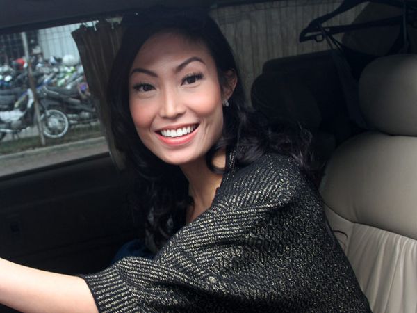 Ayu Dewi Selalu Ceria