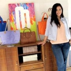 Tas Moozee Lahir dari Si Hobi Belanja