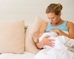 Tips untuk Ibu Hamil & Menyusui yang Ingin Tetap Puasa