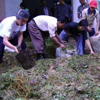 Membuat Kompos Tak Perlu Lagi Waktu Lama