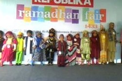 Murid TK Unjuk Kebolehan Fashion Show Anak di Republika Fair 
