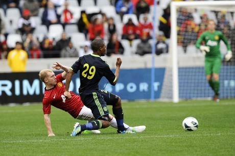 Bebe Selamatkan MU dari Kekalahan