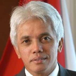 Hatta Rajasa Canangkan Koperasi Syariah Berbasis Masjid