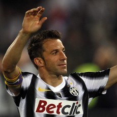 Tampil di Jepang, Del Piero Mengaku Masih Belum Punya Klub