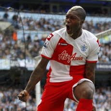 Djibril Cisse Absen Lawan Persebaya