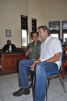 WN Australia Petelur 1 Kg Hasis Divonis 8 Tahun Penjara