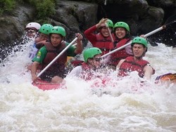 Sungai Sadan, Jeramnya Cuma untuk Rafter Jago!