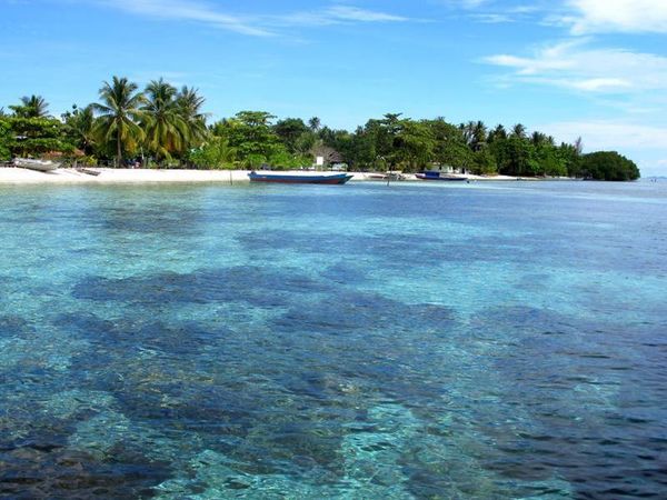 Raja Ampat, Birunya Sungguh Menggoda!
