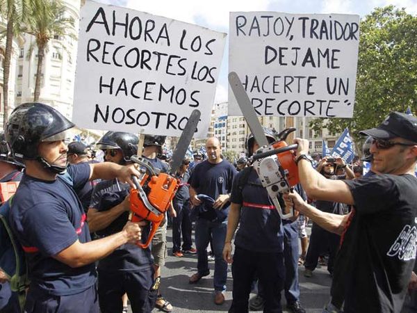 Spanyol Memanas, Polisi Ikut Demontrasi