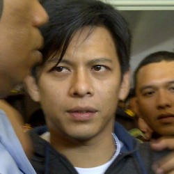 Ihh..Ariel Makin Ganteng