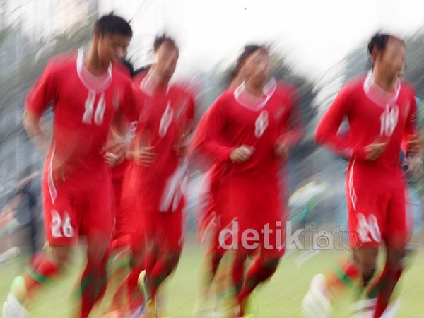 Meski Puasa, Timnas Selection Tetap Berlatih