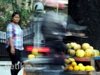Harga Blewah Melambung Tinggi