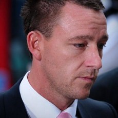 Terry Dapat Standing Ovation dari Suporter Chelsea