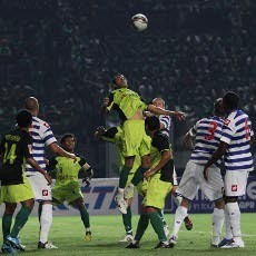 Lampu Stadion Sempat Padam, QPR Kalahkan Persebaya